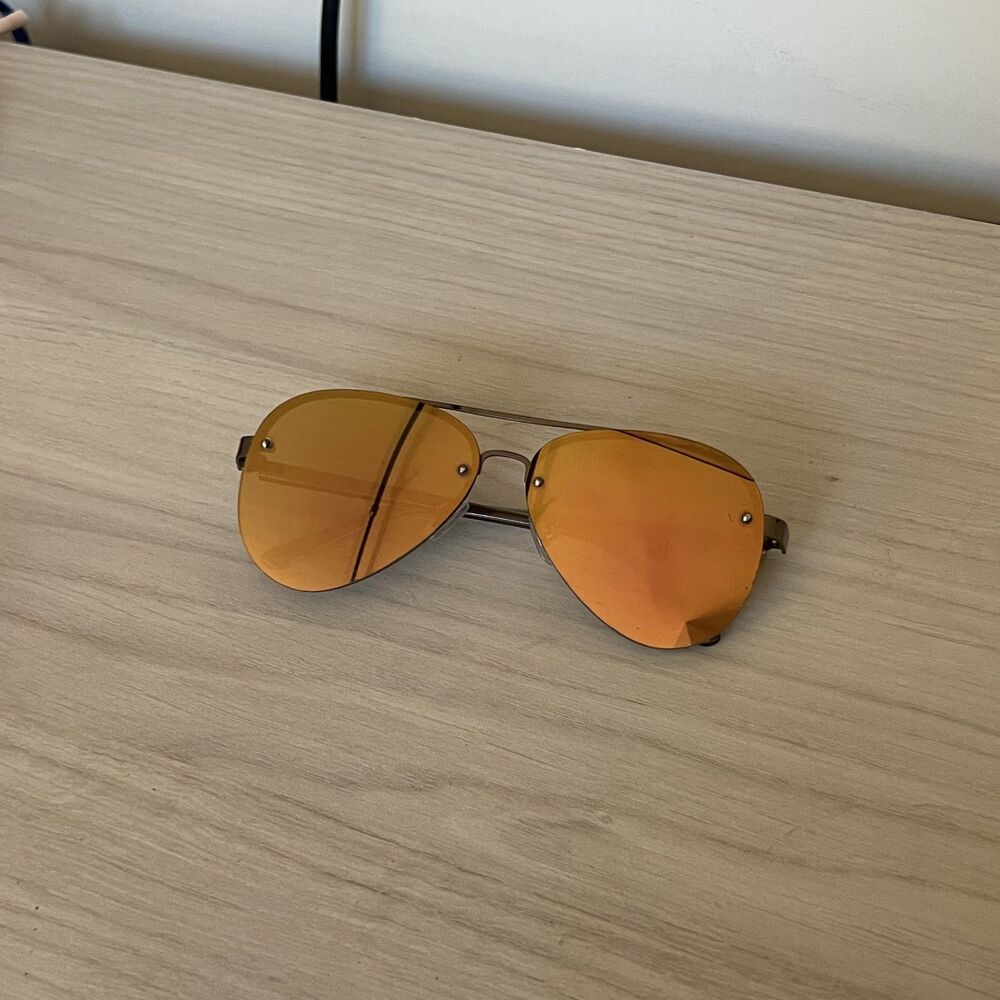 Lucky Brand Reflective sunglasses